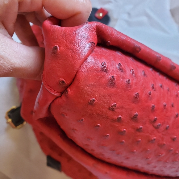 Liz Sotto Ostrich Faux Leather - Picture 7 of 10